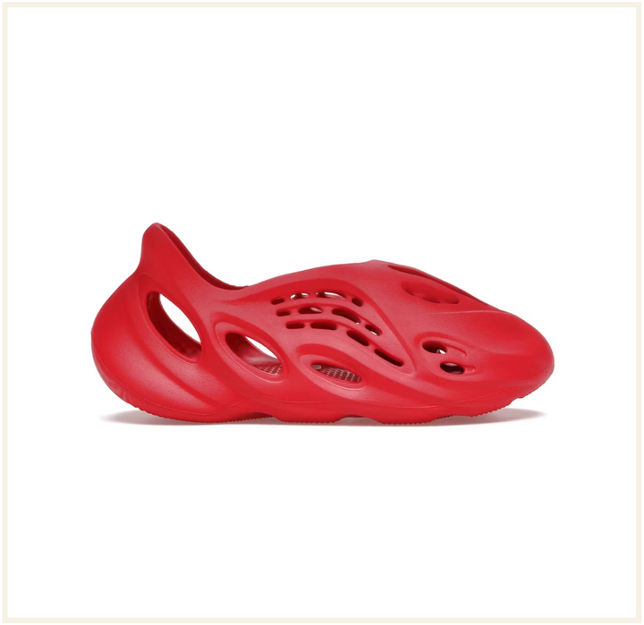 adidas Yeezy Foam Runner Bermellón