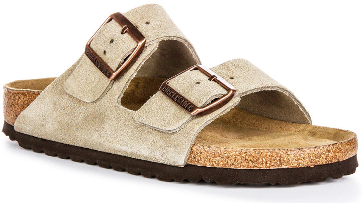 Sandali Birkenstock Arizona | Pelle scamosciata color tortora - Plantare morbido per donna - Vestibilità stretta