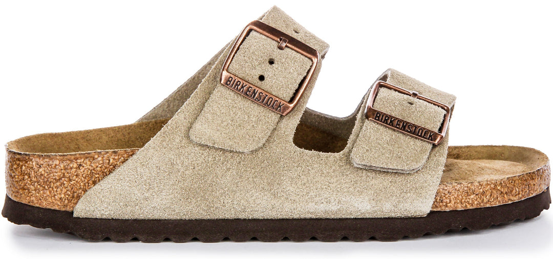 Sandali Birkenstock Arizona | Pelle scamosciata color tortora - Plantare morbido per donna - Vestibilità stretta