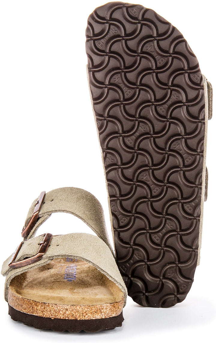 Sandali Birkenstock Arizona | Pelle scamosciata color tortora - Plantare morbido per donna - Vestibilità stretta